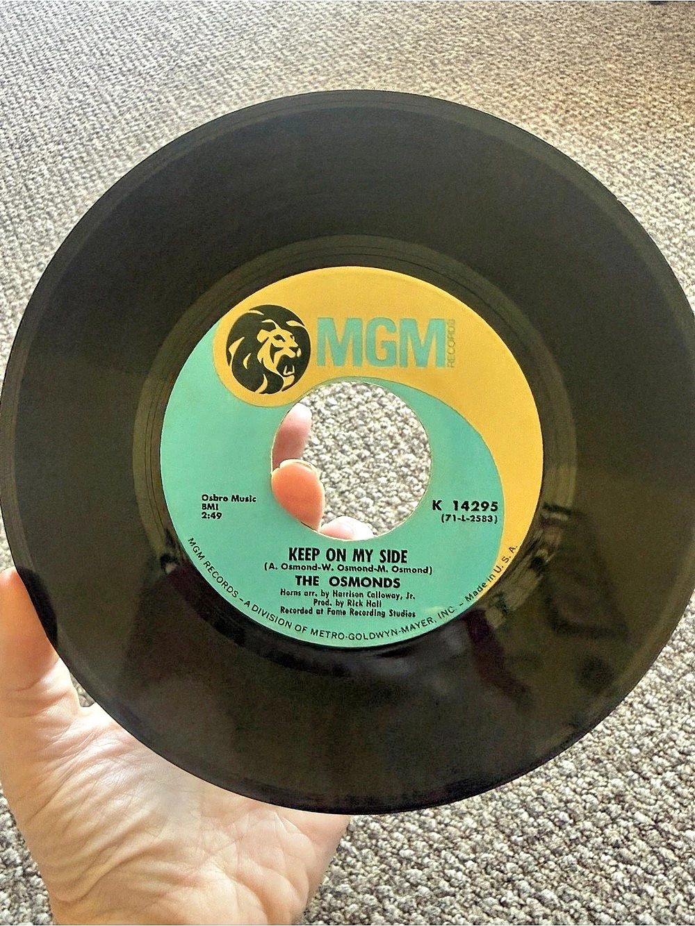 MGM Yoyo 45 RPM Vinyl Record Keep on My Side
